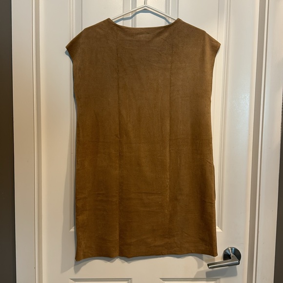 Brown suede like dress. Wilfred - Picture 6 of 8